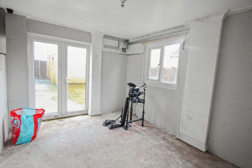 Additional image 16 of 3 bed semi-detached house for saleGreenhill Place, Gelligaer, Hengoed CF82