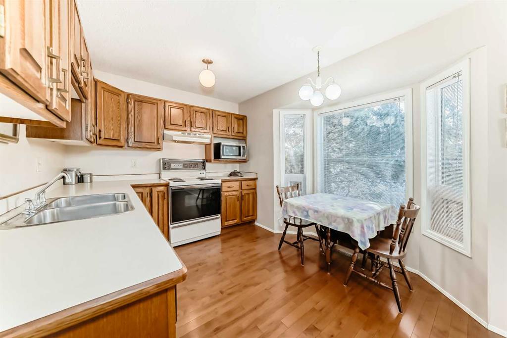 Additional image 6 of 3 Rutherford Close, Red Deer, AB, T4P 3L1
