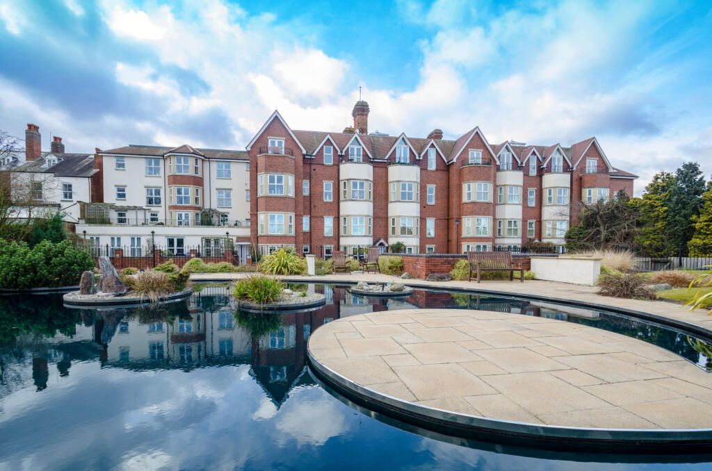 Additional image 3 of 20 Royal Court Apartments, 60 - 66 Lichfield Road, Sutton Coldfield, B74 2NA