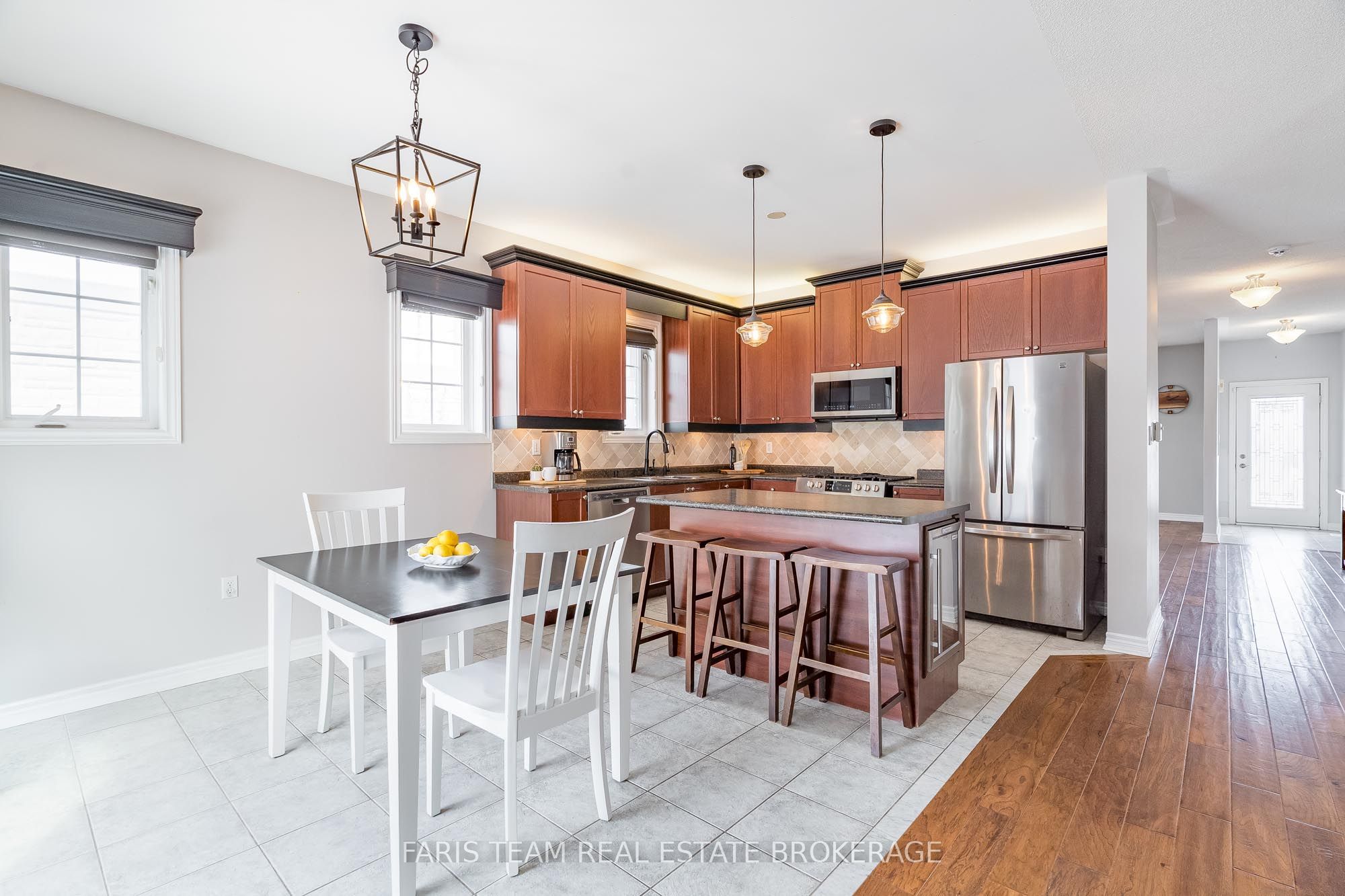 Additional image 6 of 2 Thrushwood Drive, Barrie, ON, L4N 0Z1