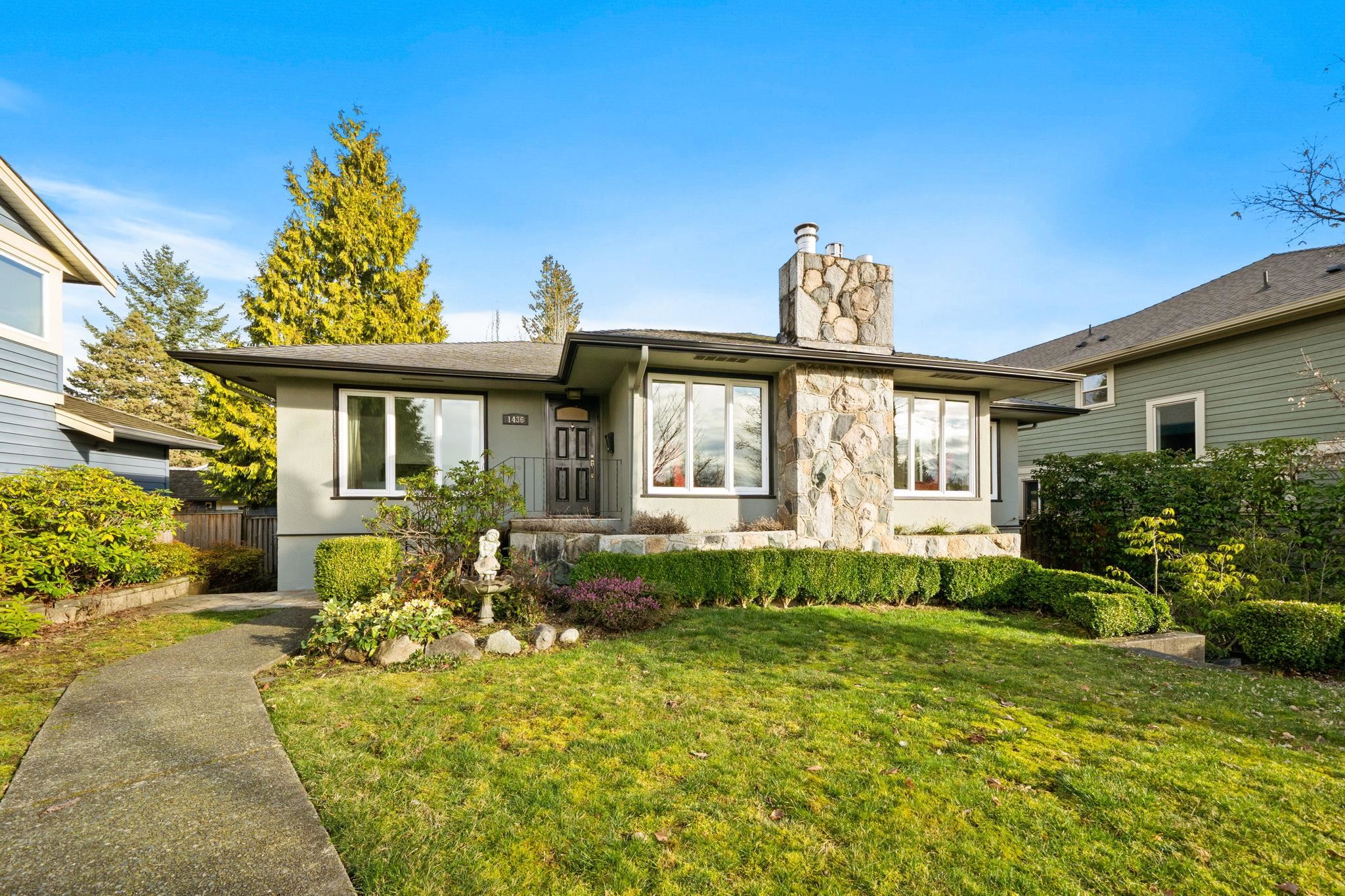 1436 Grand Boulevard, North Vancouver, BC, V7L 3X7