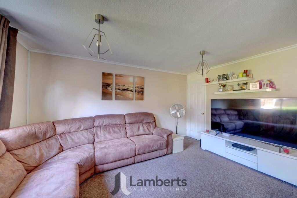 Langley Close, Matchborough West, B98 photo 5