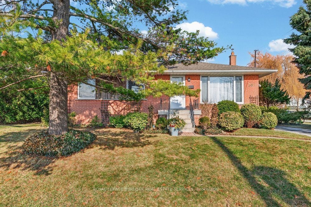 Additional image 3 of 387 Walton Street, Oakville, ON, L6K 1R7