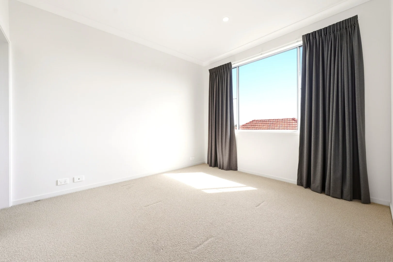 Additional image 9 of 1/43 King Street, Woody Point QLD 4019