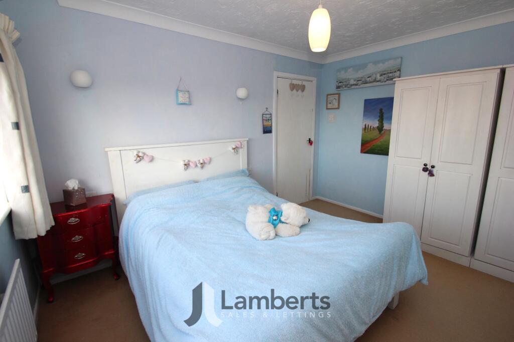 Additional image 17 of Wychwood Drive, Hunt End, B97