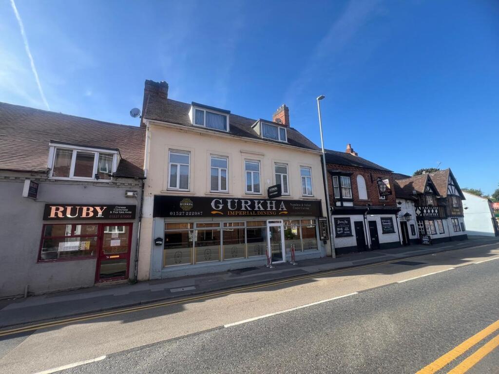Worcester Road - SHOP & 2 FLATS , Bromsgrove, B61