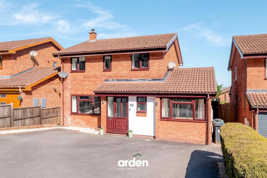 Oakham Close, Redditch, B98