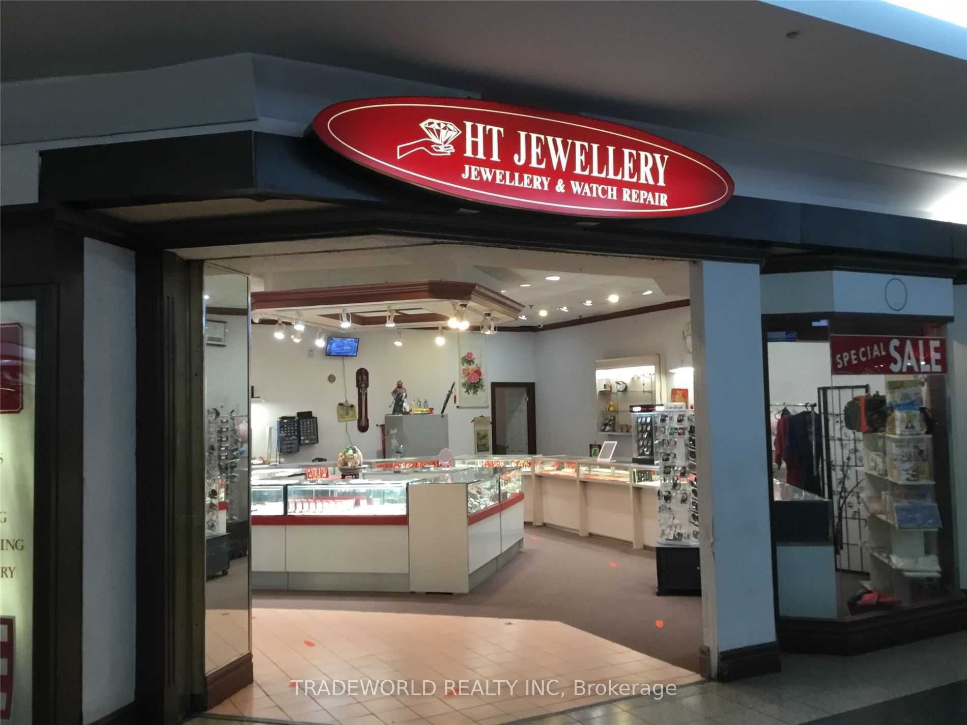 6-116 King Street W, Hamilton, ON, L8P 4V3