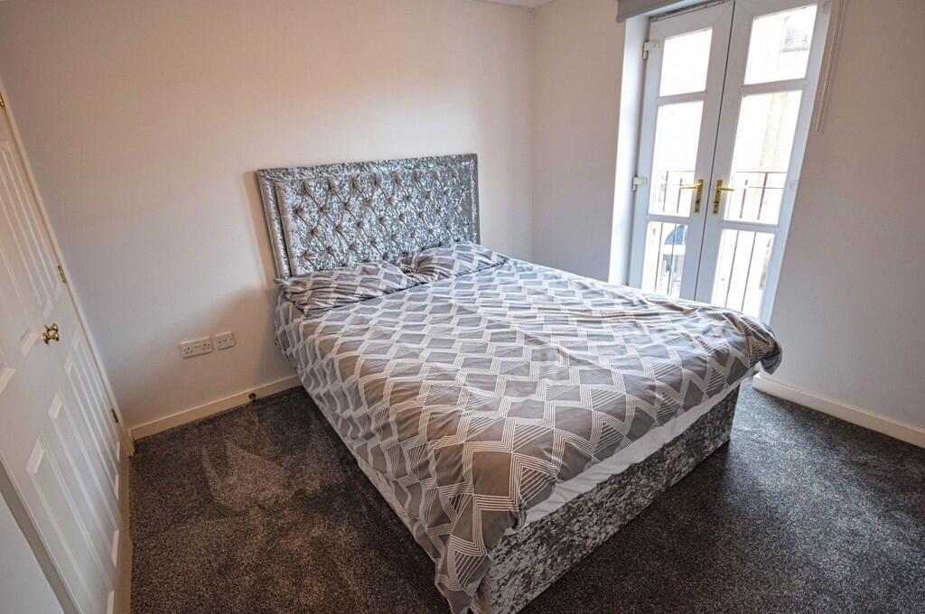 Parkridge Court, Dickens Heath photo 5