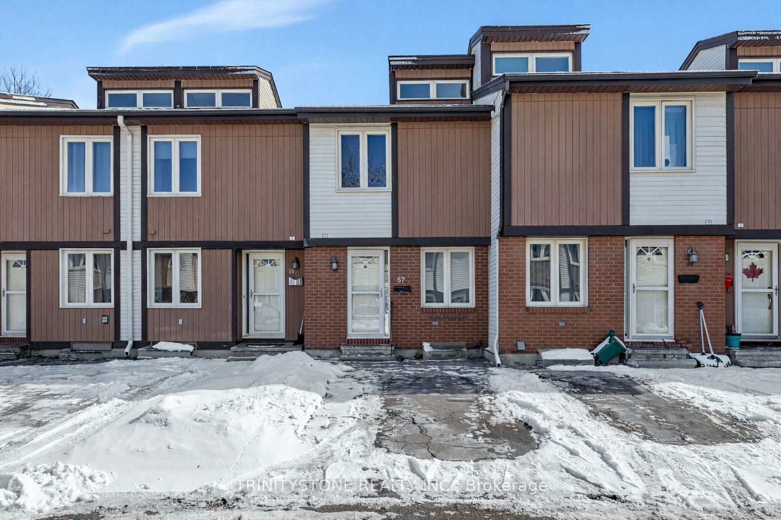 57-811 Connaught Avenue, Ottawa, ON, K2B 8K3
