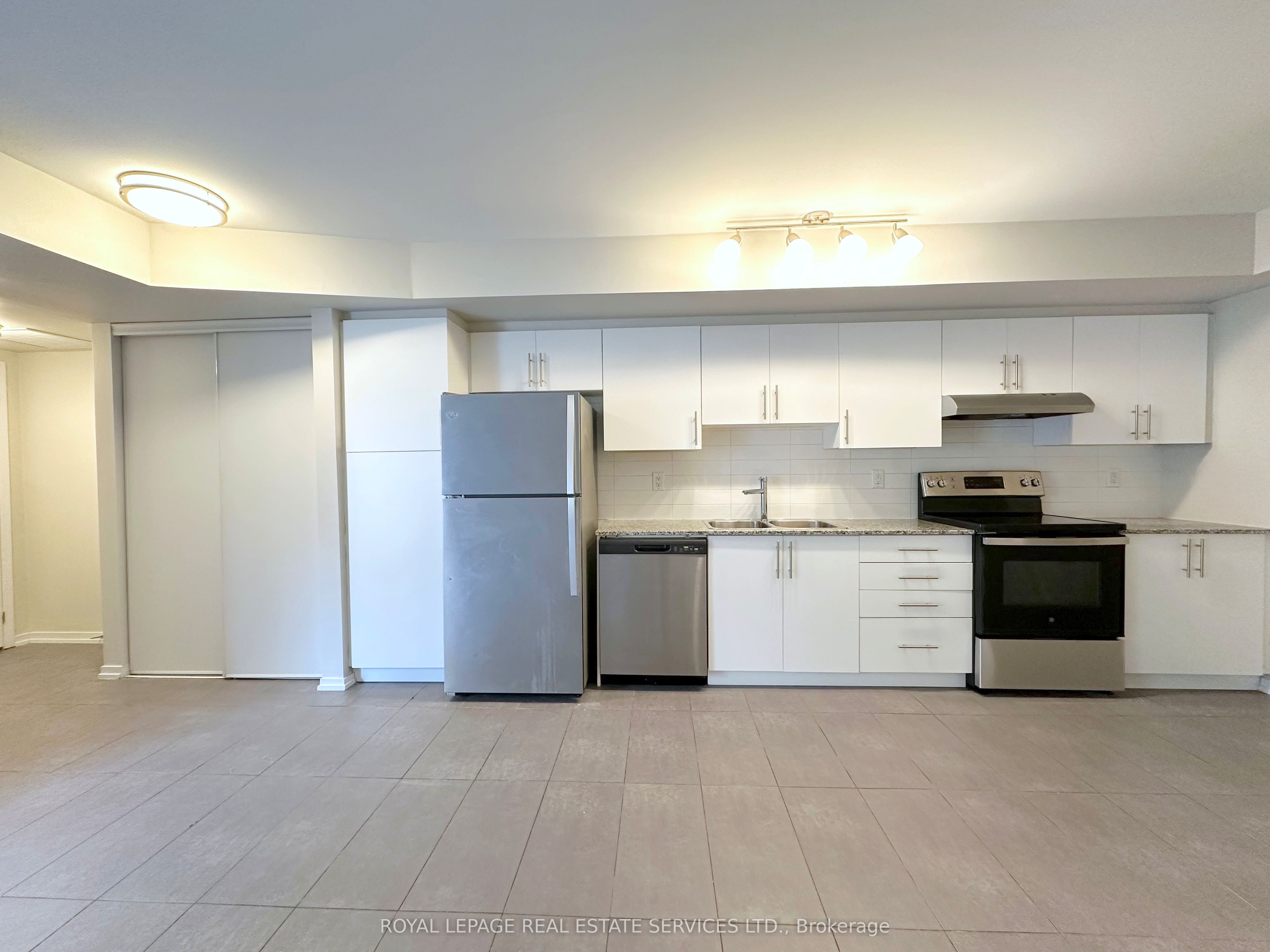 Additional image 3 of 513-35 Valley Woods Road, Toronto, ON, M3A 2R5
