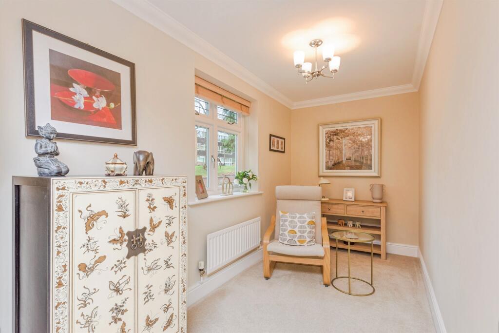 Mulroy Road, Sutton Coldfield photo 4