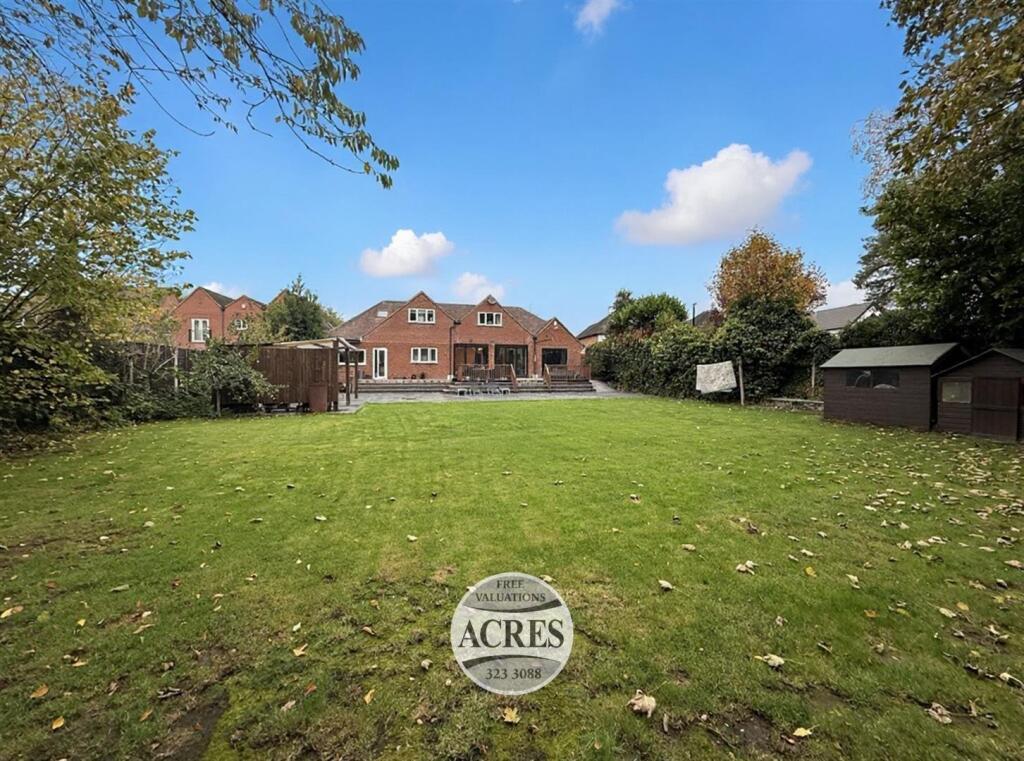Jordan Road, Four Oaks