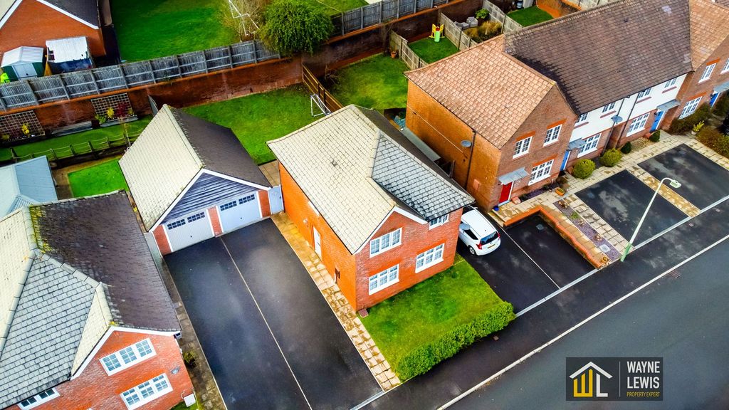 Additional image 39 of 3 bed detached house for saleKingfisher Way, Penallta, Hengoed CF82