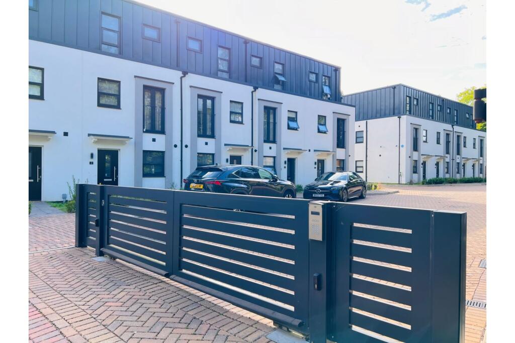 Additional image 16 of Broadoaks Mews, Solihull, B91