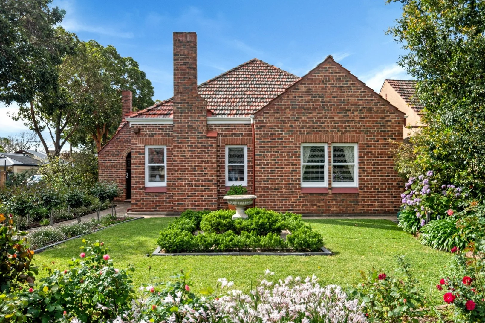 27 Caulfield Av, Cumberland Park SA 5041