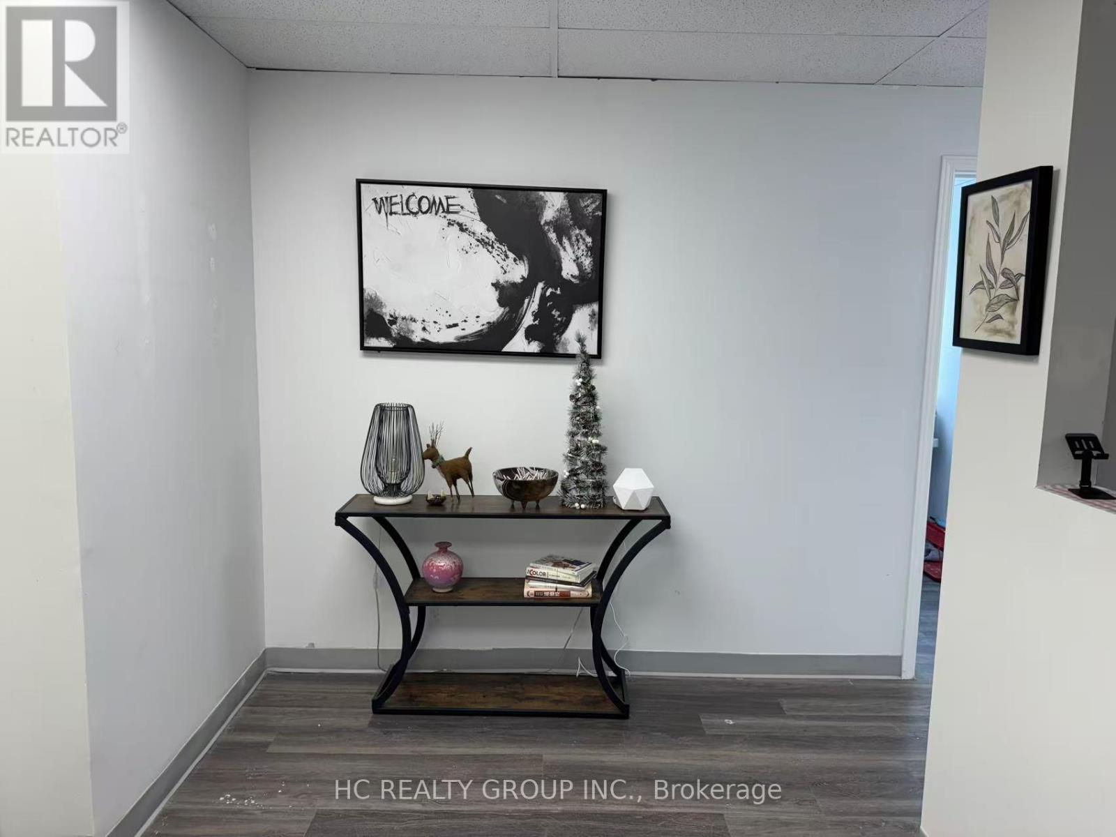 Additional image 5 of 2B-7027 Yonge Street, Toronto, ON, L3T2A5