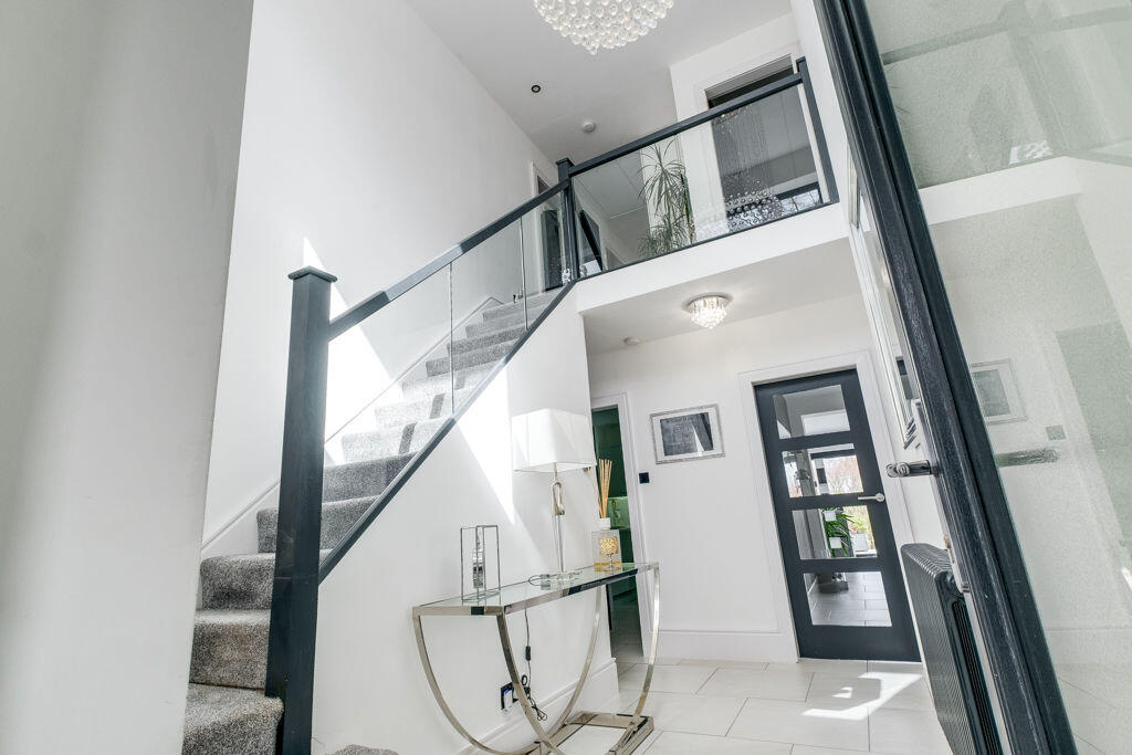 Kempson Avenue, Sutton Coldfield, B72 1HQ photo 5
