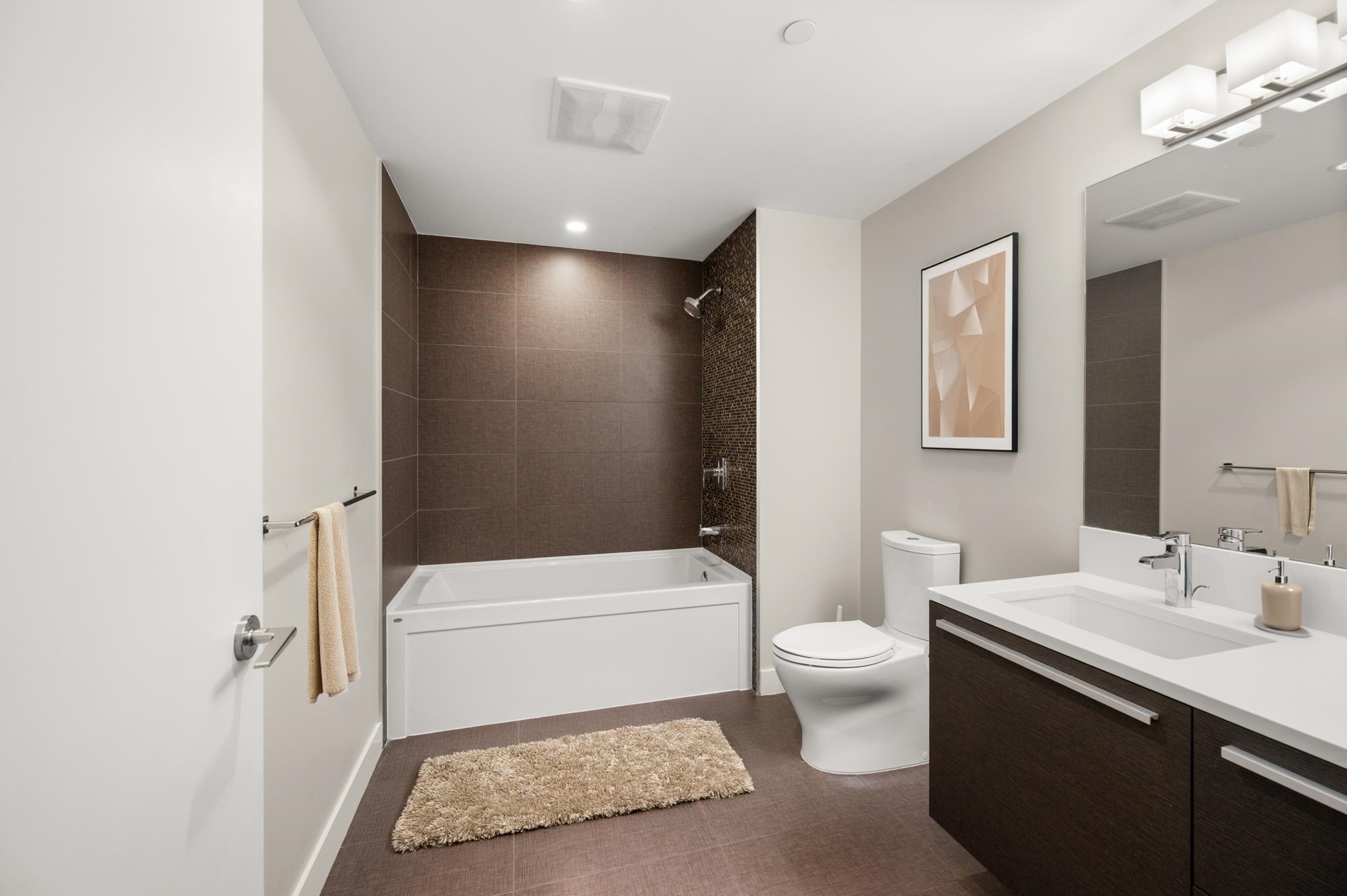 Additional image 4 of 2308-2008 Rosser Avenue, Burnaby, BC, V5C 0H8