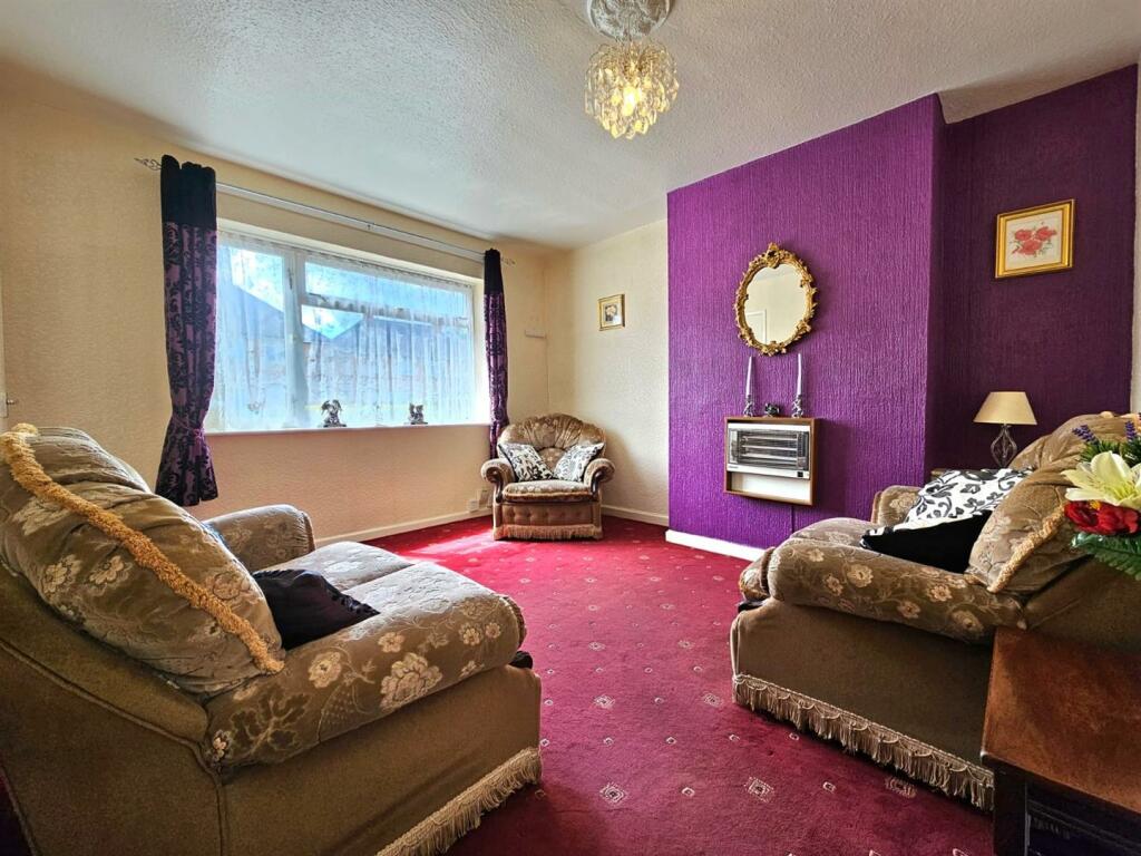 Elkstone Close, Solihull photo 5
