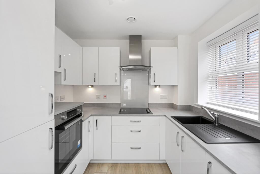 Alcester Road, Studley, Warwickshire, B80 7AR