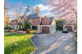 Additional image 3 of 18 Robin Way, Great Neck, NY, 11021