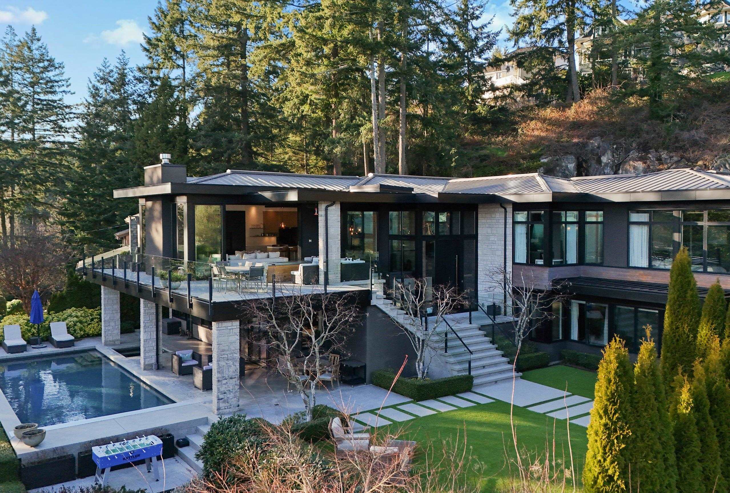 4799 Clovelly Walk, West Vancouver, BC, V7W 1H7