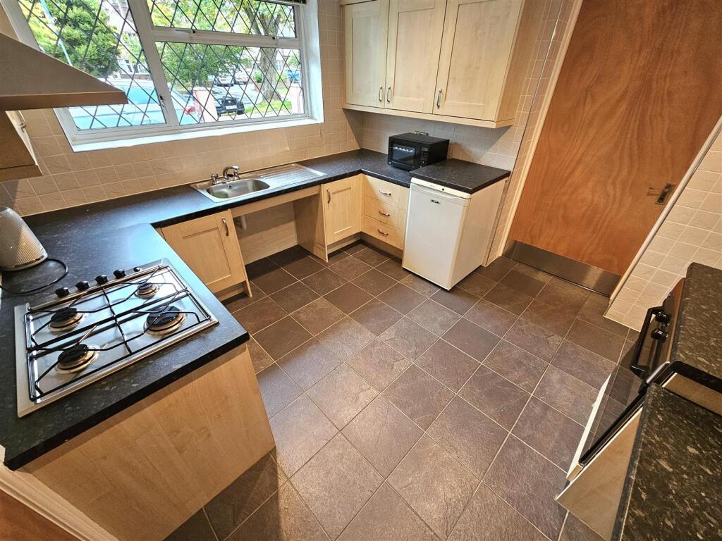 Additional image 7 of Yew Tree Lane, Solihull