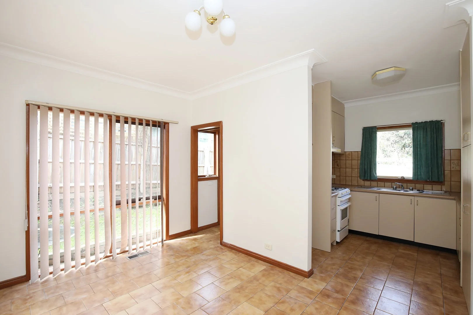 Additional image 4 of 2/40 Sherbrook Ave, Ringwood VIC 3134