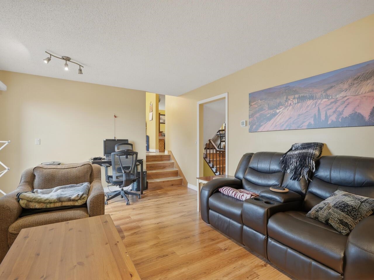Additional image 3 of 3183 Beacon Drive, Coquitlam, BC, V3C 3W7
