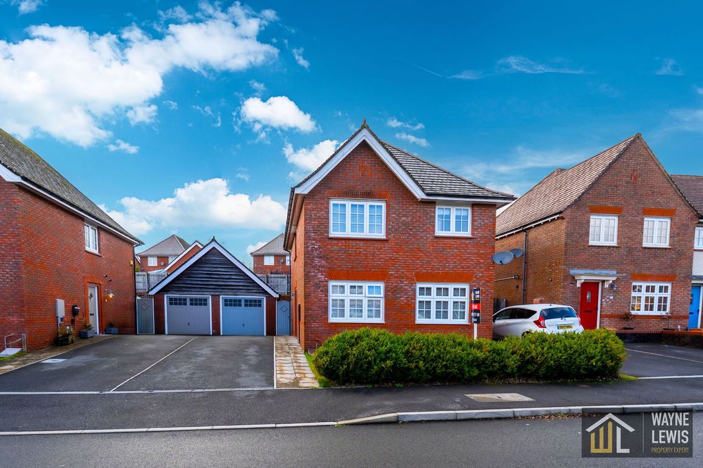 Additional image 36 of 3 bed detached house for saleKingfisher Way, Penallta, Hengoed CF82