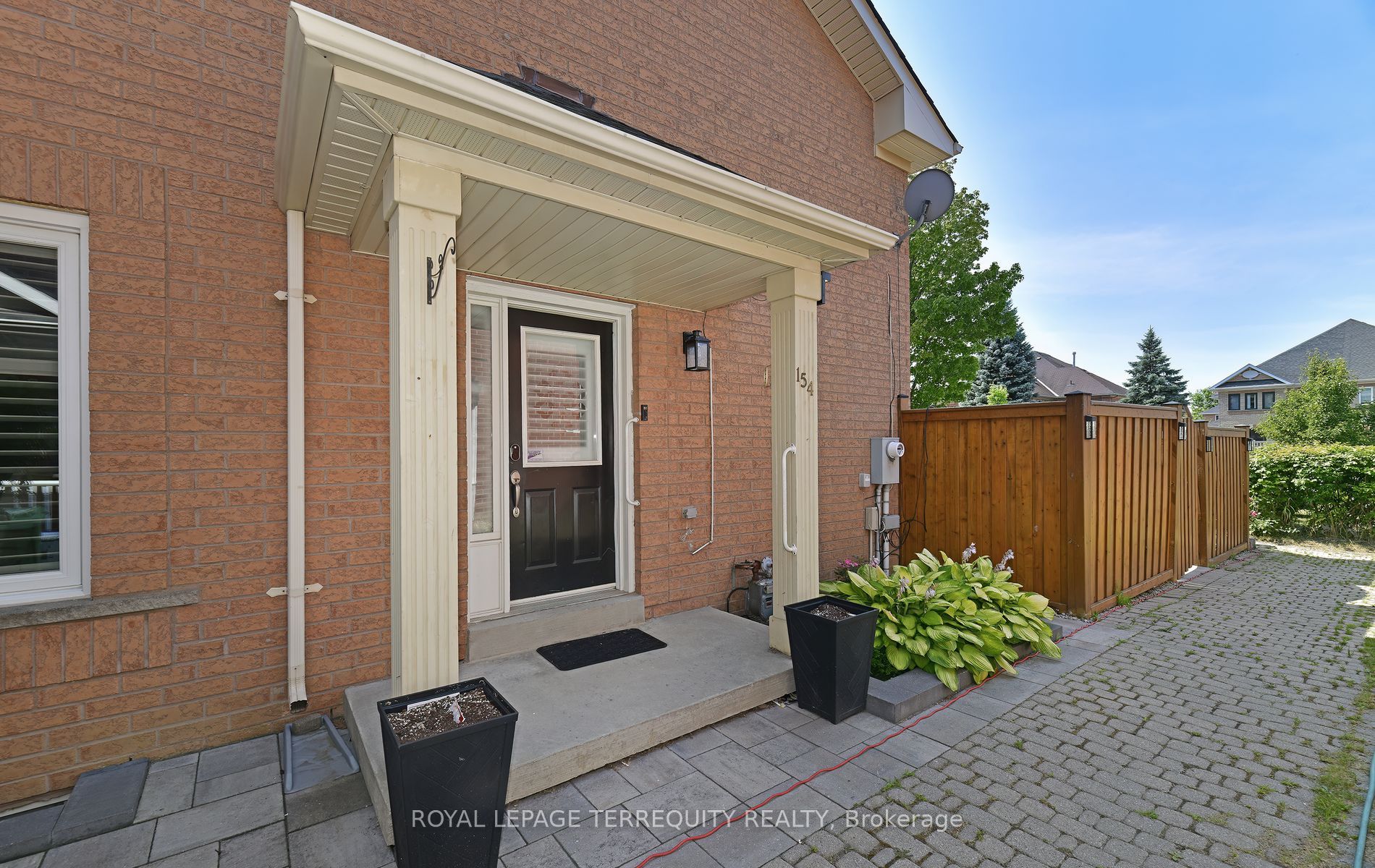 Additional image 3 of 154 Pressed Brick Drive, Brampton, ON, L6V 4K6