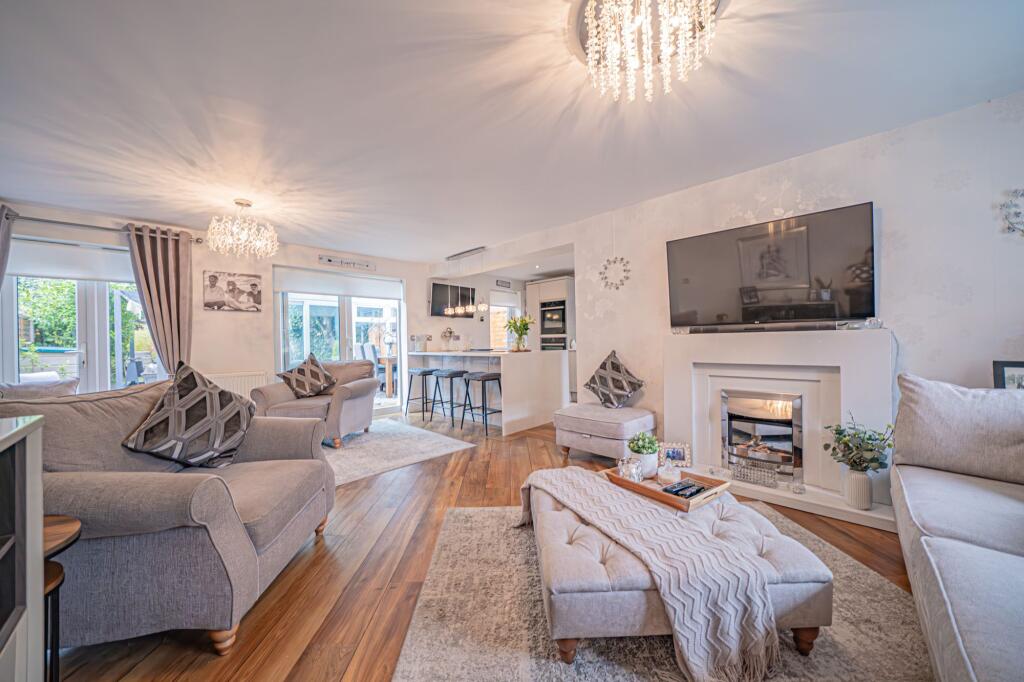Additional image 3 of Oakhall Drive, Dorridge, B93