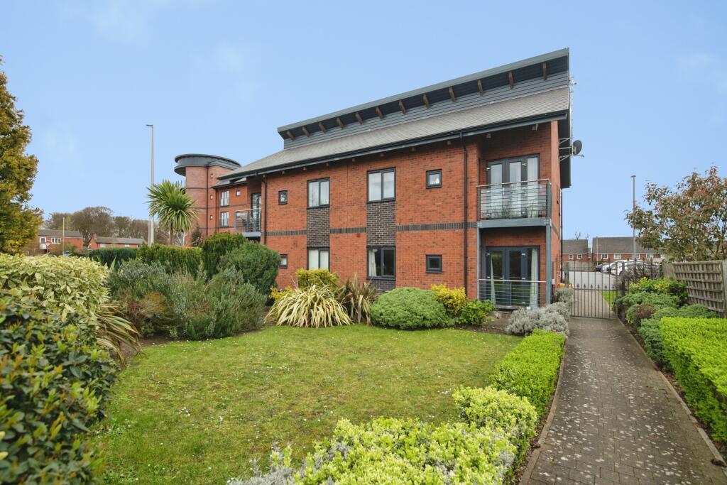 Churchfields Way, West Bromwich, B71