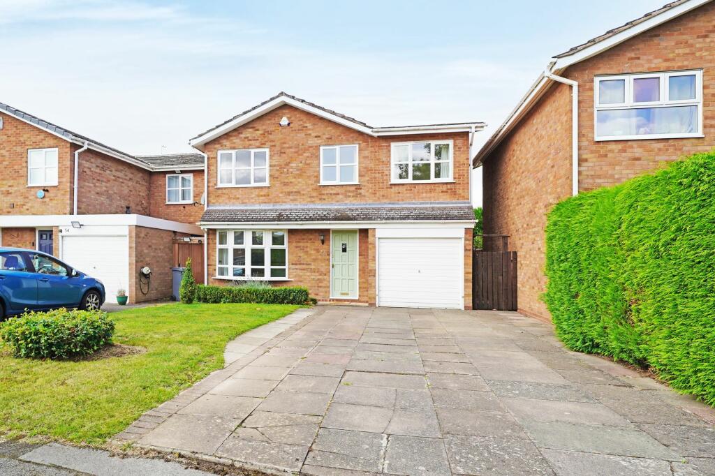 Ullenhall Road, Knowle, B93
