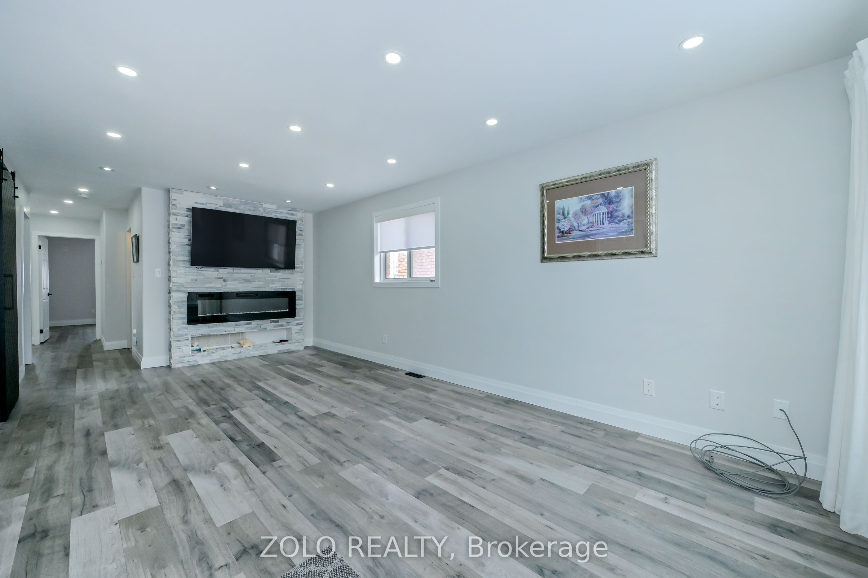 10 St. Bruno's Circle, Barrie, ON, L4N 0B9 photo 3