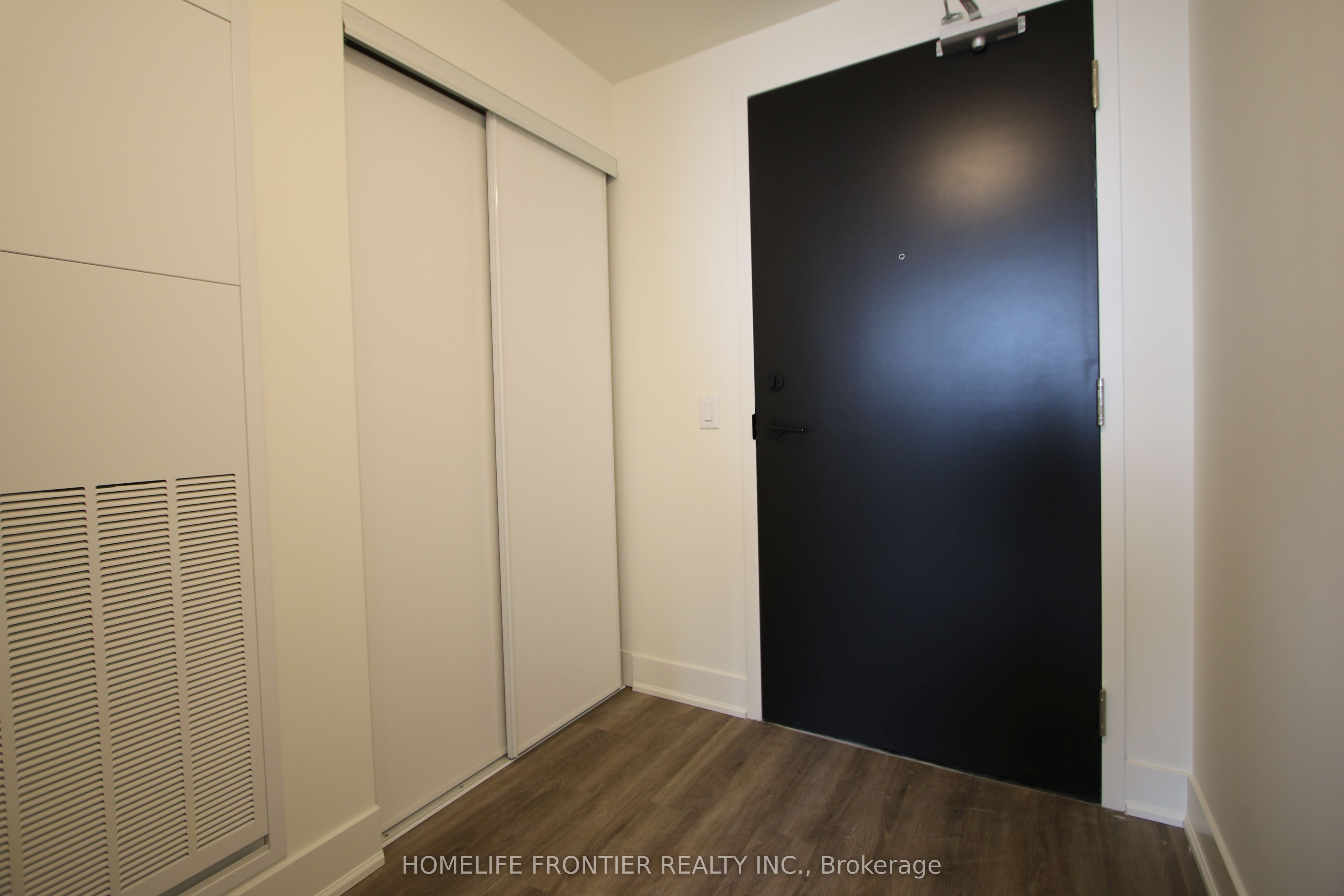 Additional image 4 of 220-185 Deerfield Road, Newmarket, ON, L2Y 0G7