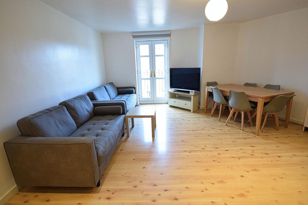 Parkridge Court, Dickens Heath photo 2