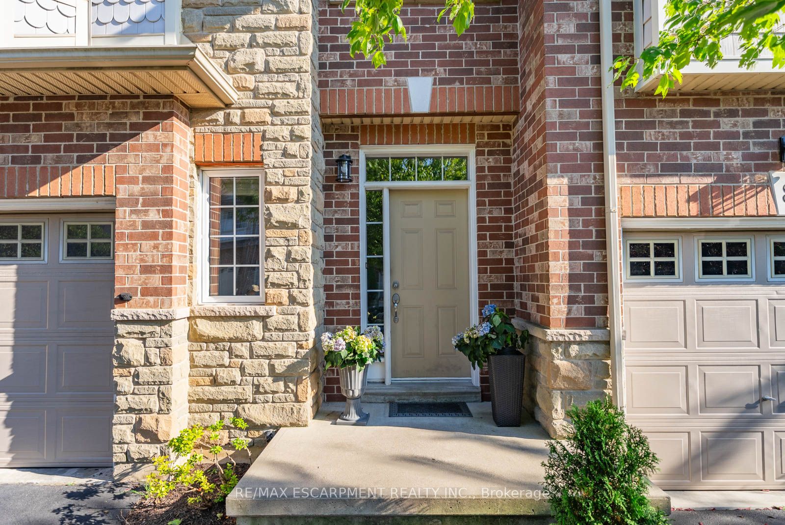 Additional image 3 of 4-10 Liddycoat Lane, Hamilton, ON, L9G 0A7