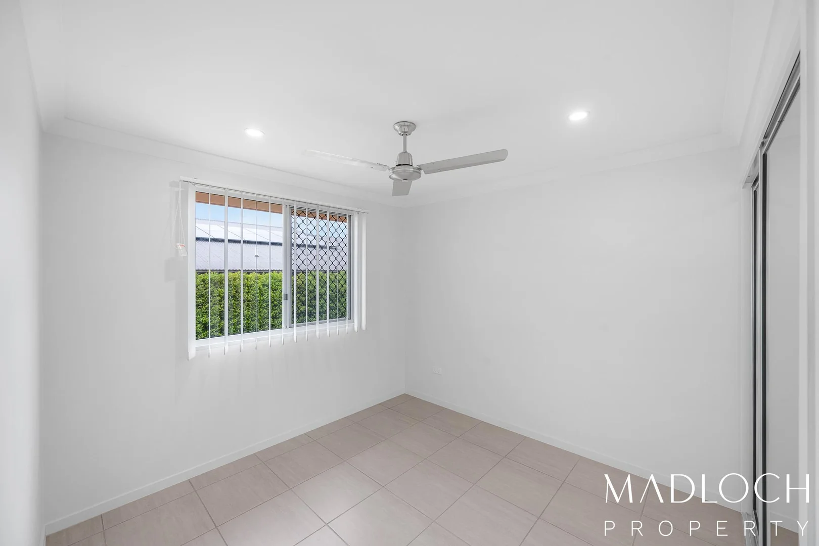 Additional image 10 of 27 Briffney Street, Kirkwood QLD 4680