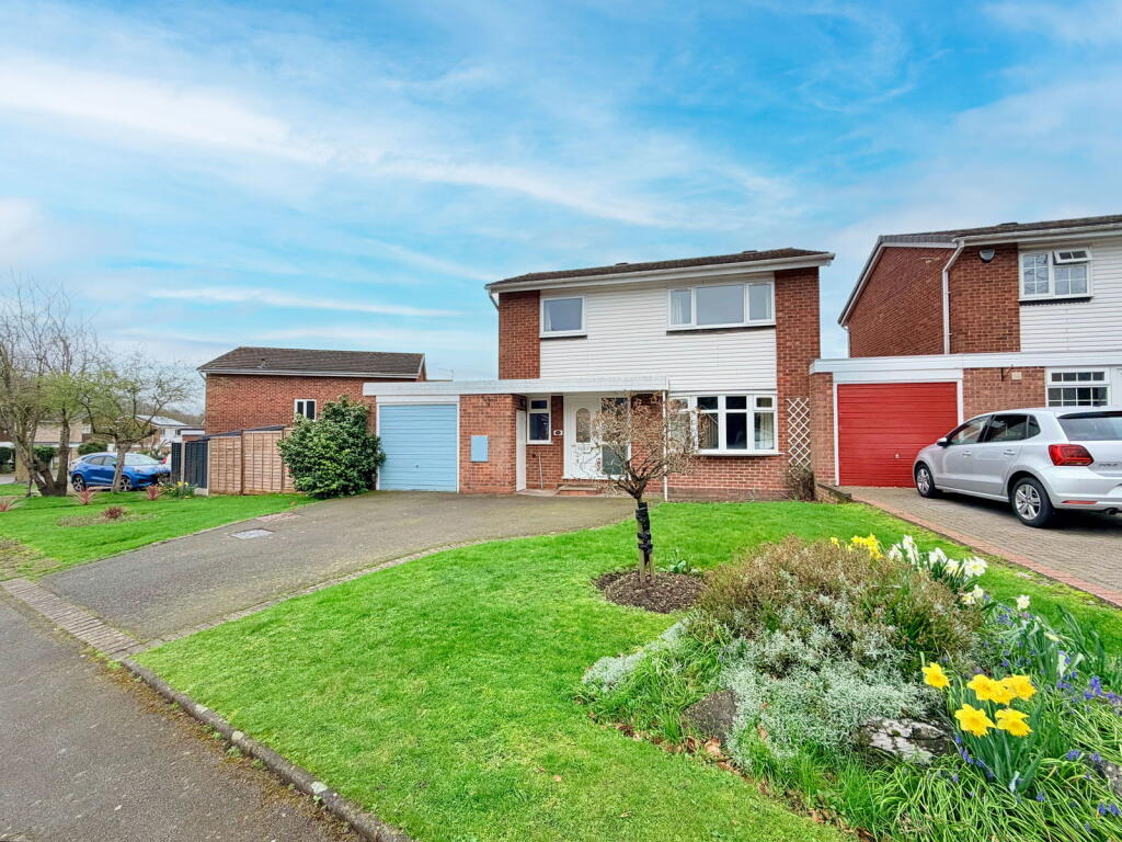 Woodshires Road, Solihull, B92 7DN