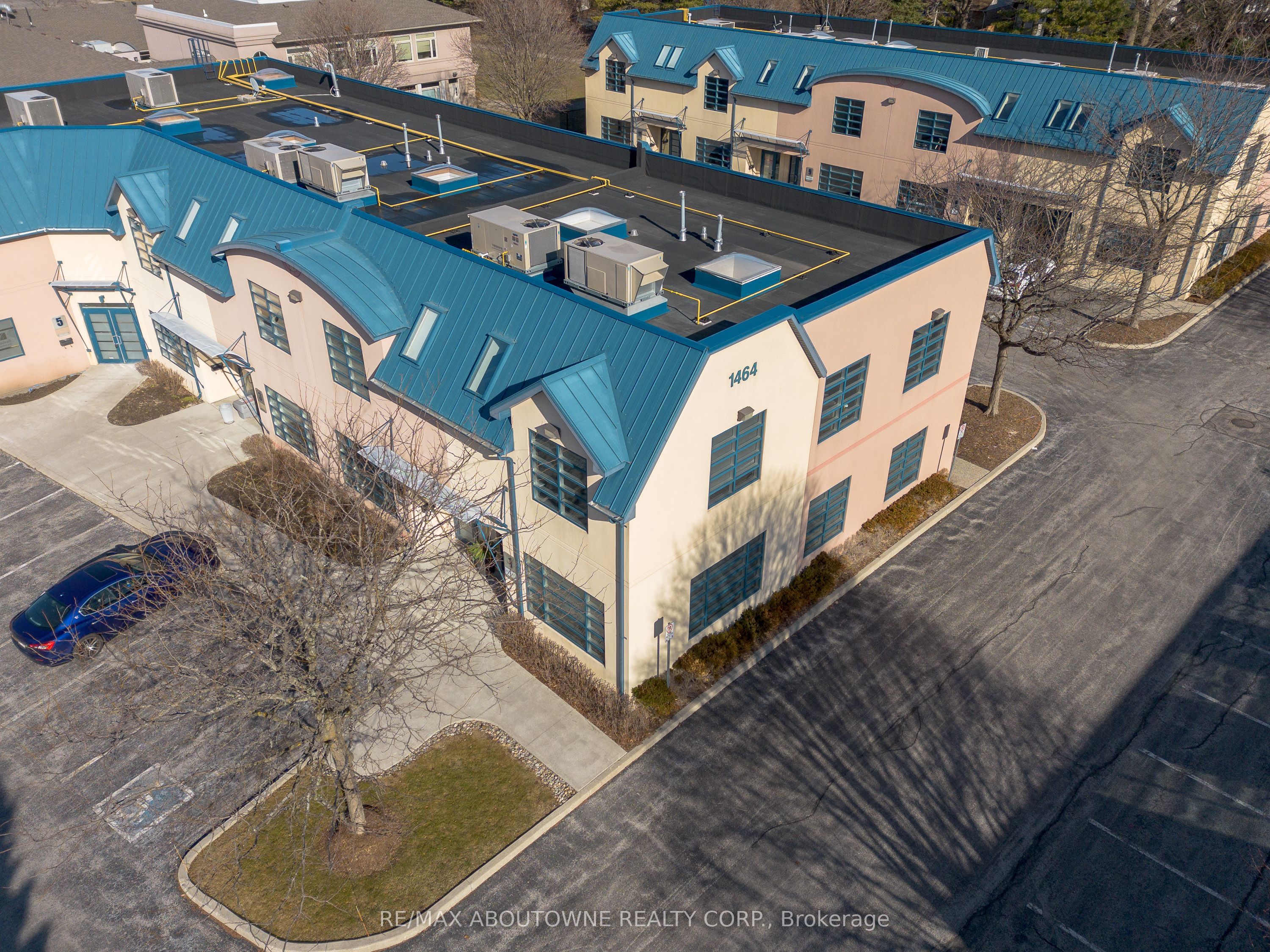 Additional image 2 of 1-1464 Cornwall Road, Oakville, ON, L6J 7W5