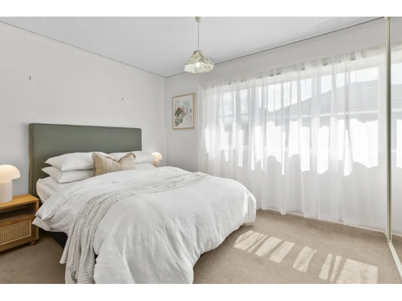 8 Careden Avenue, Beacon Hill NSW 2100 photo 5