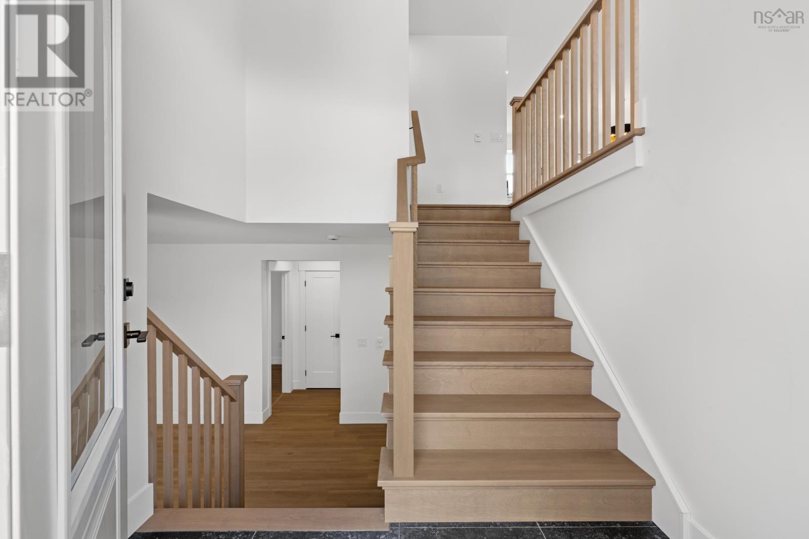 11 Maverick Lane, Devon, NS, B2T1K8 photo 2