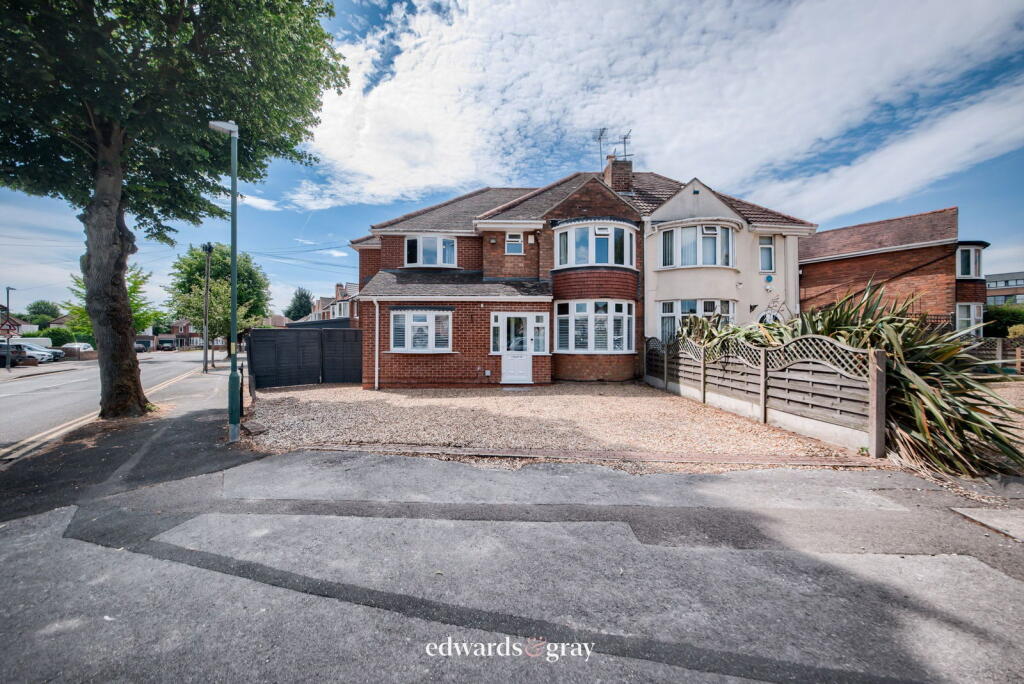 Ralph Road, Shirley, Solihull, B90 3JX