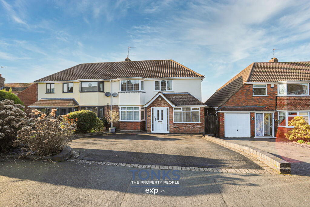 Leebank Road, Halesowen, B63 1AE