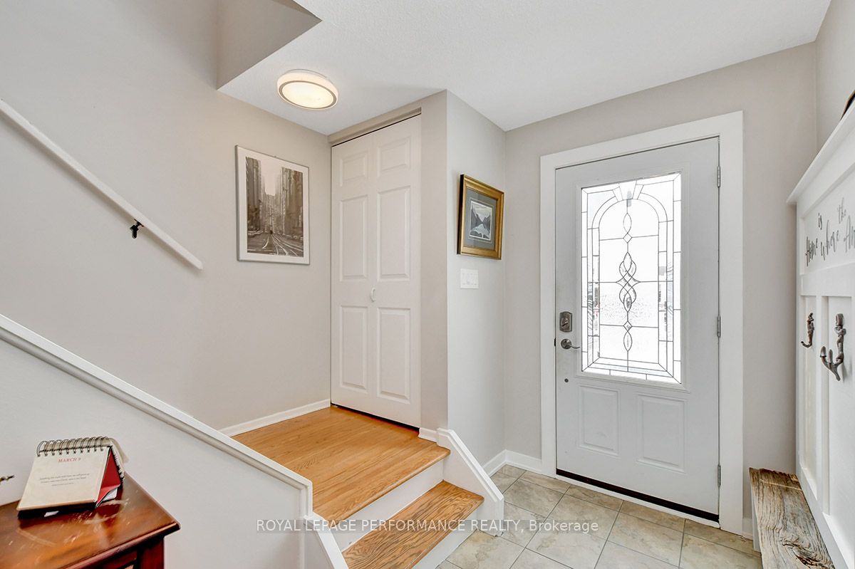 Additional image 3 of 122 Post Road, Ottawa, ON, K2L 1L2