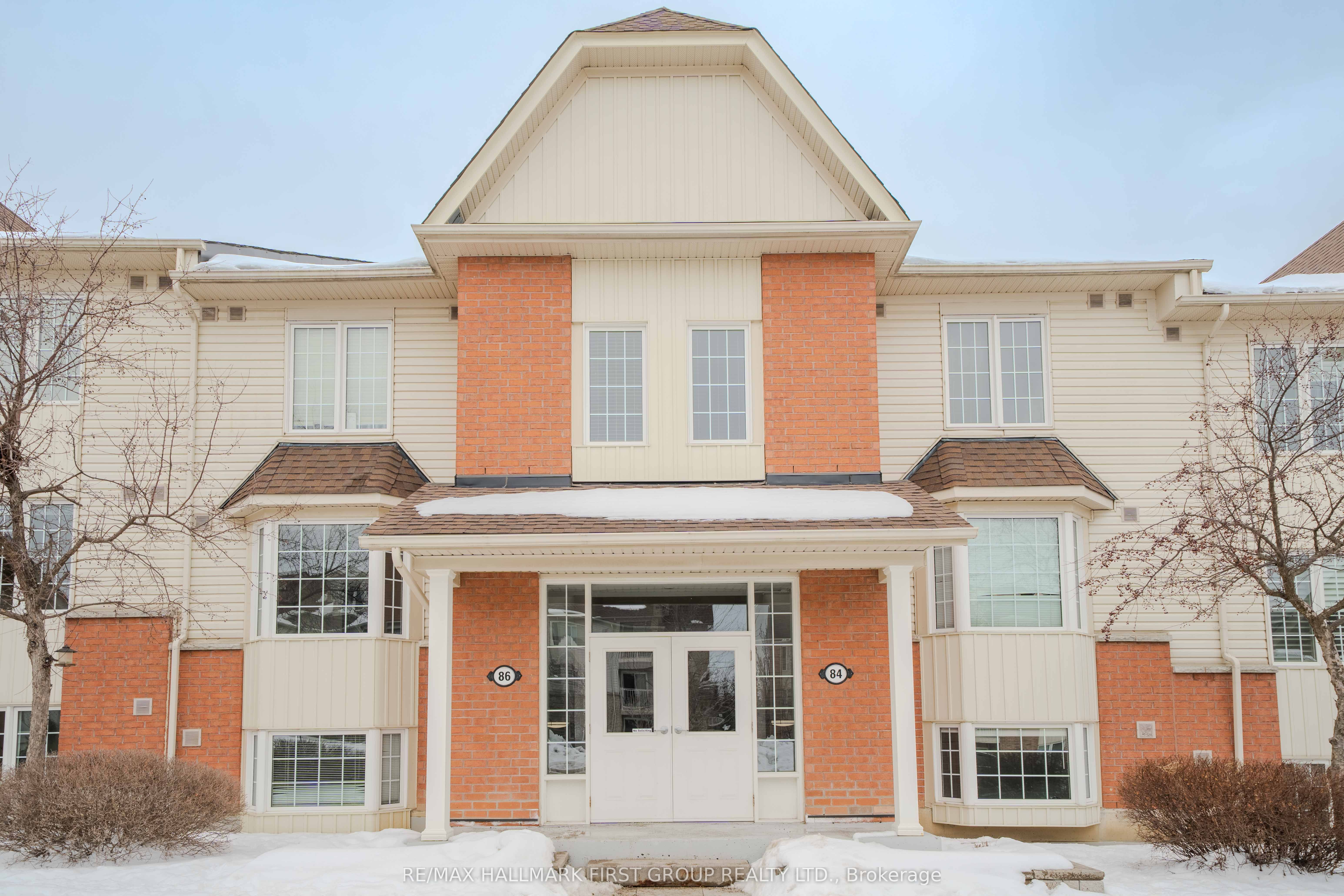 1-84 Petra Way, Whitby, ON, L1R 0A3