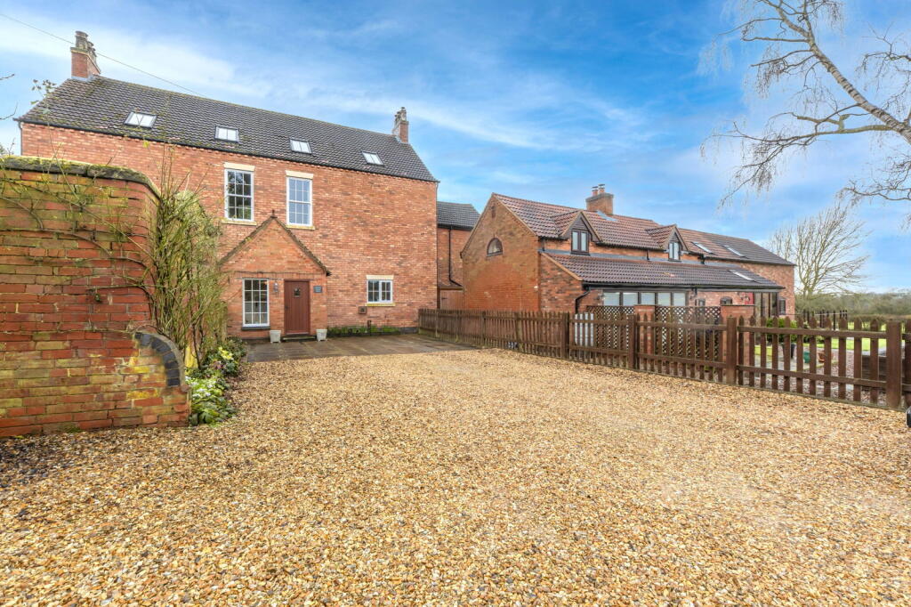 Additional image 67 of Bradley House Farm, Droitwich Road, Bradley Green, Redditch, B96 6QU