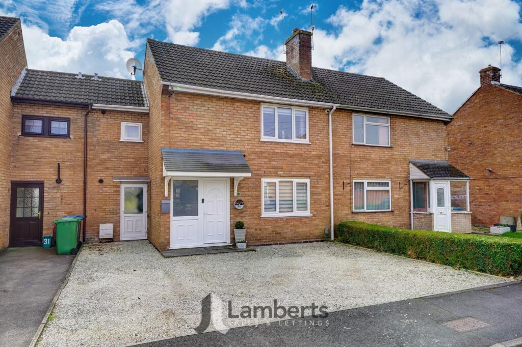 Rowland Avenue, Studley, B80